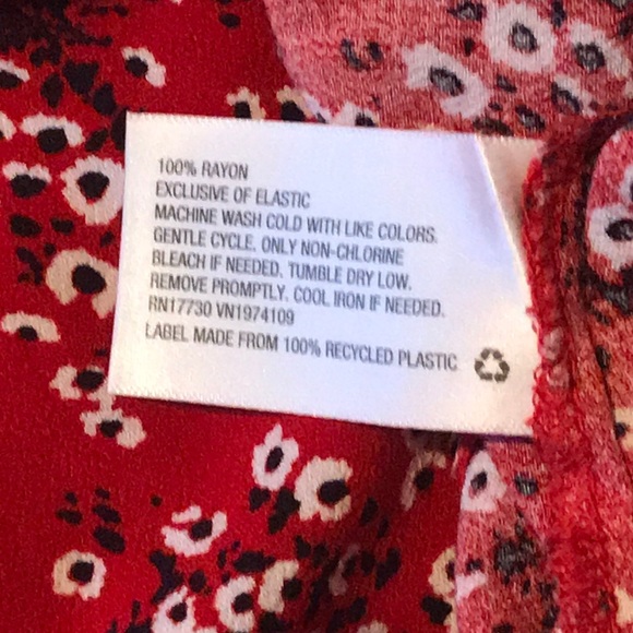 Universal Thread Red Floral Wrap Dress - Picture 7 of 8